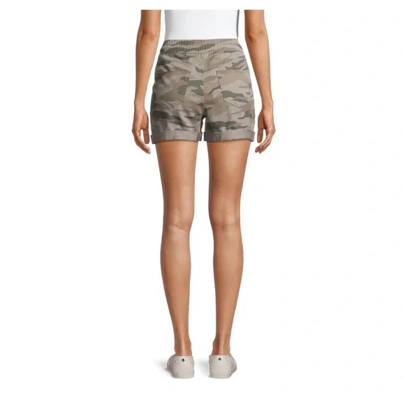 Time and Tru Women's Knit Shorts. Color: Grey Camo - Picture 5 of 6